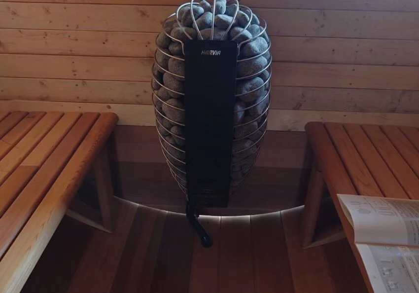 【北欧製】ロウリュの質と本格的なサウナ体験を追求する場合