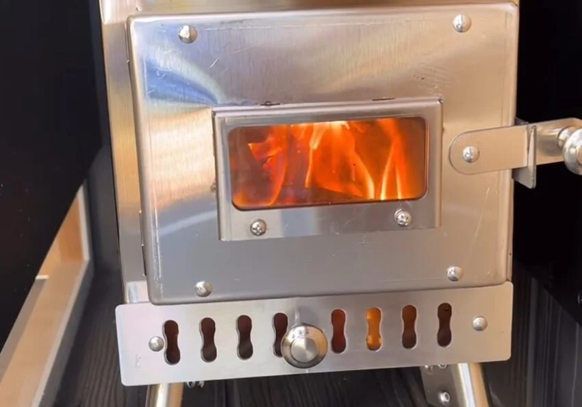 電気ストーブと薪ストーブのコスト・手間を徹底比較