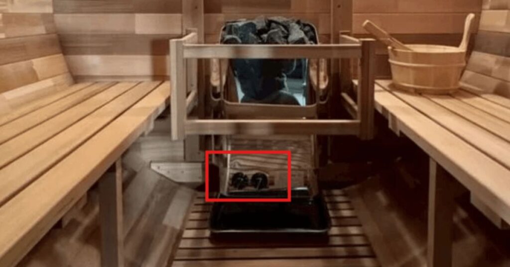 サウナストーブ本体のダイヤルで操作するタイプ