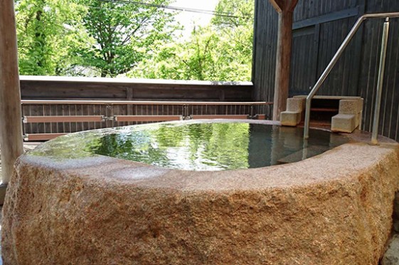 一関温泉 山桜桃の湯