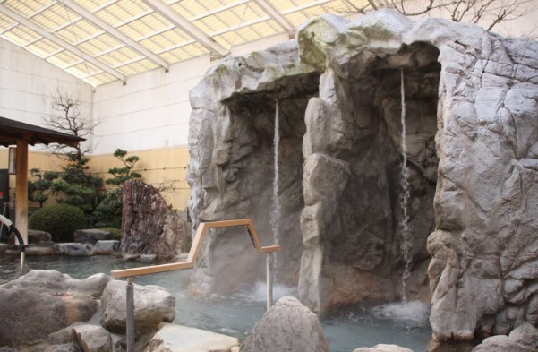 くつろぎ天然温泉 湯楽（津島市）