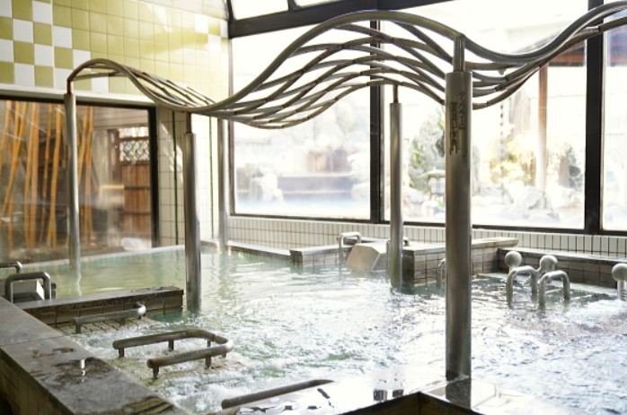 越谷天然温泉美人の湯 ゆの華（越谷市）