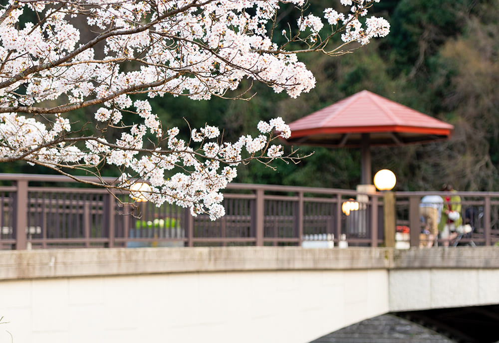 足湯「かじかの湯」