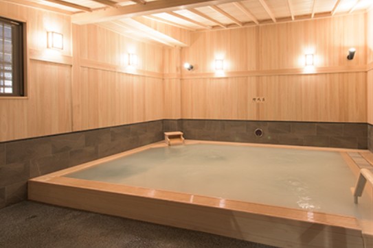 京王高尾山温泉 極楽湯（八王子市）