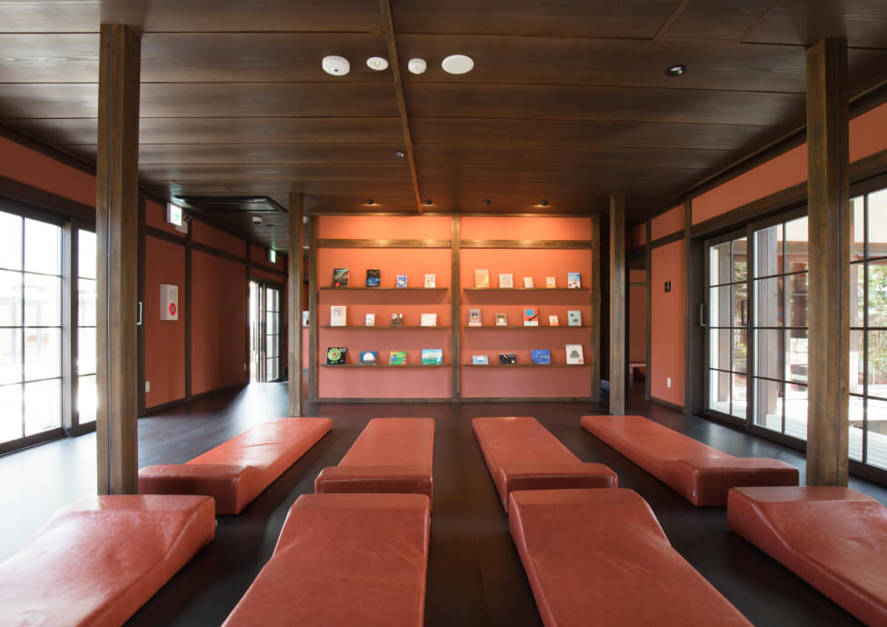 山梨泊まれる温泉 より道の湯(都留市)