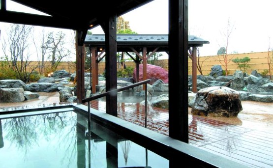 舟橋・立山天然温泉 湯めごこち(舟橋村)