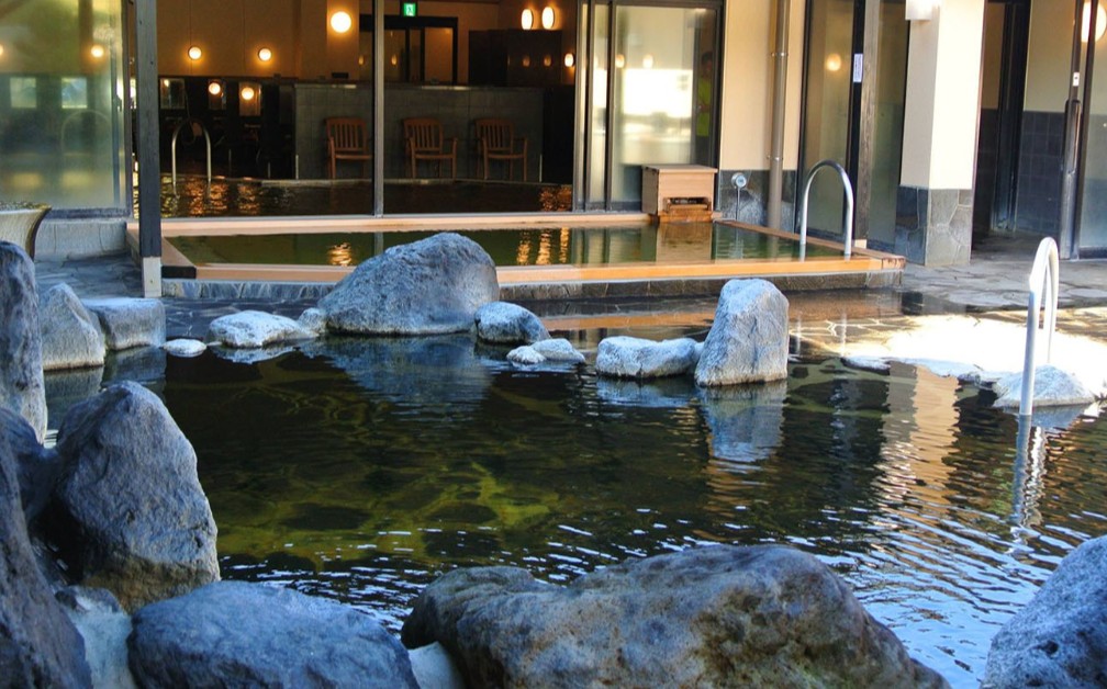 源泉湯 燈屋(甲府市)