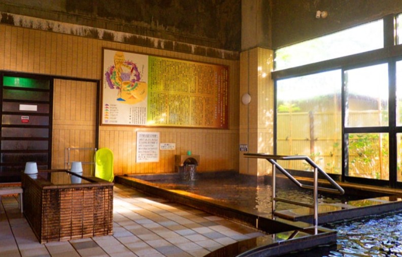 正徳寺温泉初花(山梨市)