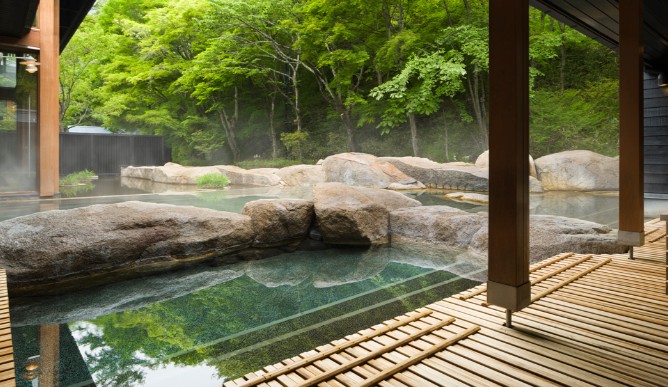 星野温泉 トンボの湯(軽井沢町)