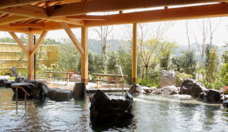 甲賀温泉 やっぽんぽんの湯(ダイヤモンド滋賀)(甲賀市)