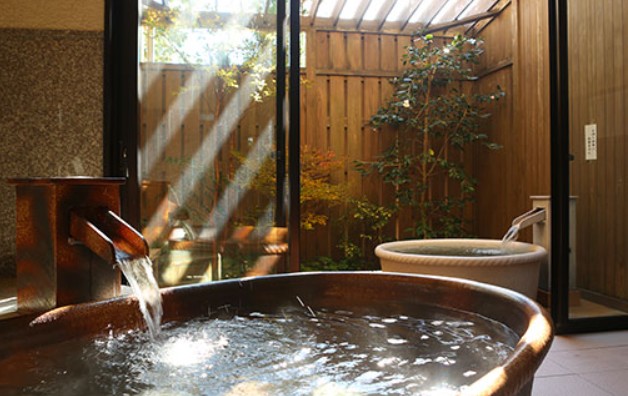 甲賀温泉 やっぽんぽんの湯(ダイヤモンド滋賀)(甲賀市)