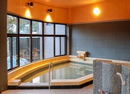 もえぎの里 あば交流館・あば温泉(津山市)