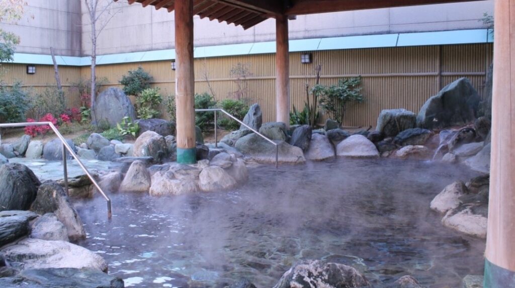 天然美肌温泉 満天の湯(倉敷市)