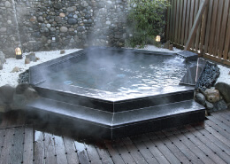 天然の湯 ながおか温泉（南国市）