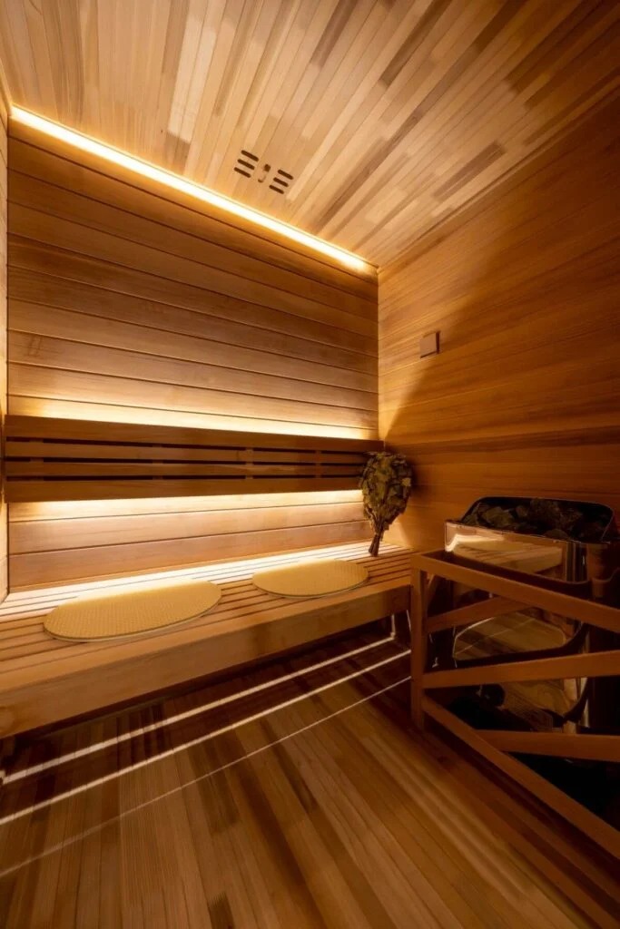 MUKU SAUNA STOVE　電気サウナストーブ 導入事例　民泊施設